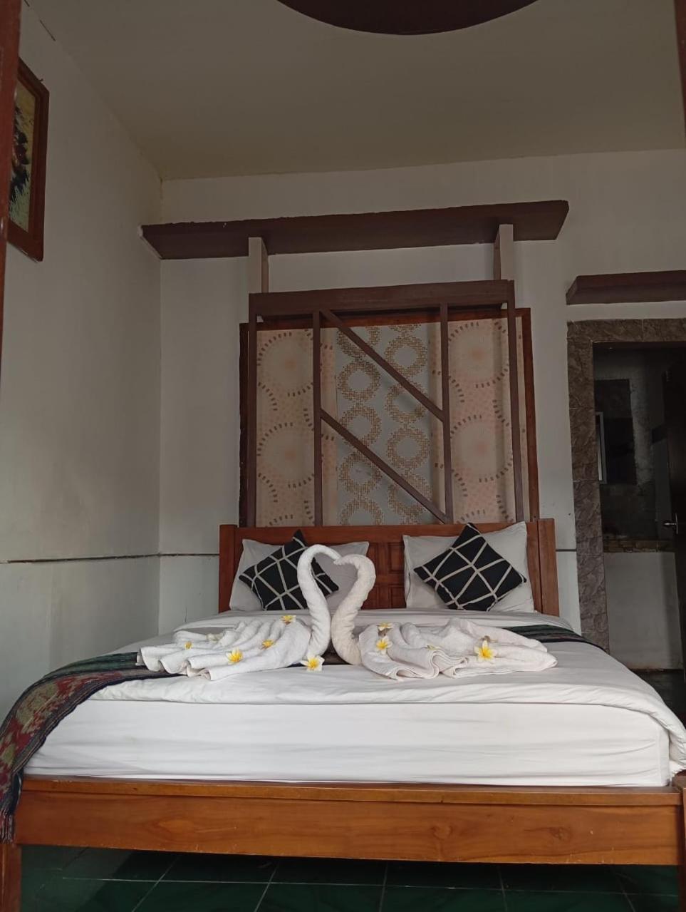 Wahyu Gili 1 Hotel Джили Трауанган Екстериор снимка