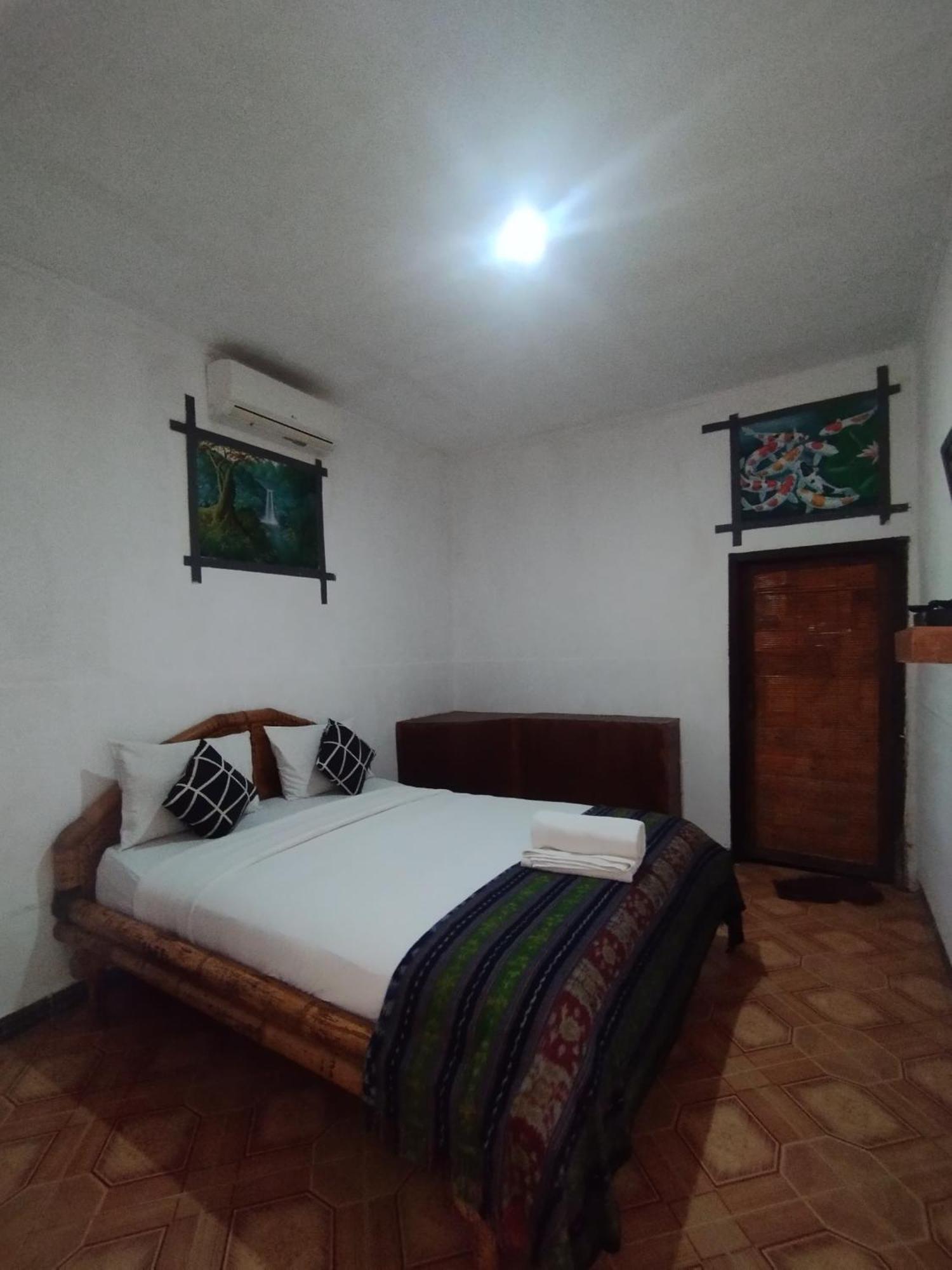 Wahyu Gili 1 Hotel Джили Трауанган Екстериор снимка
